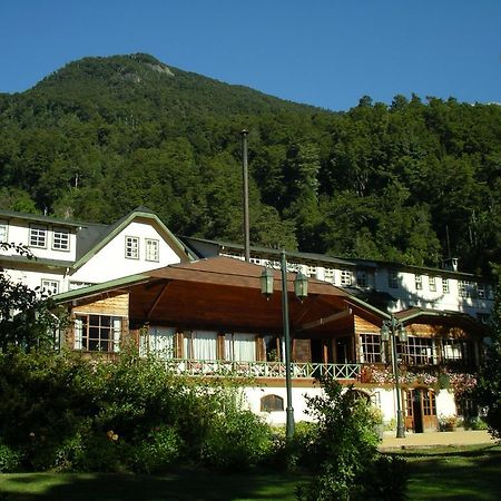Hotel Peulla Exteriör bild