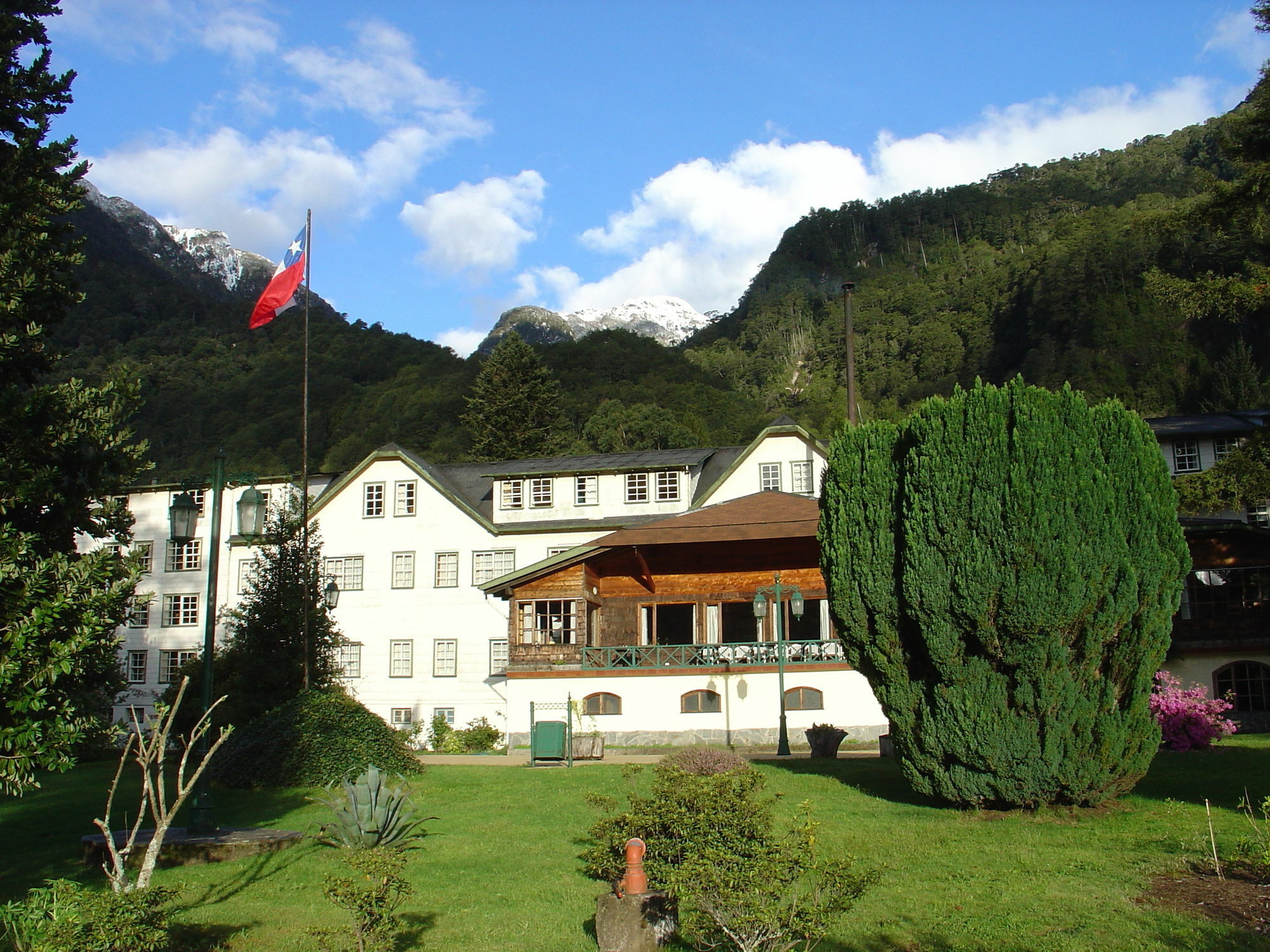 Hotel Peulla Exteriör bild